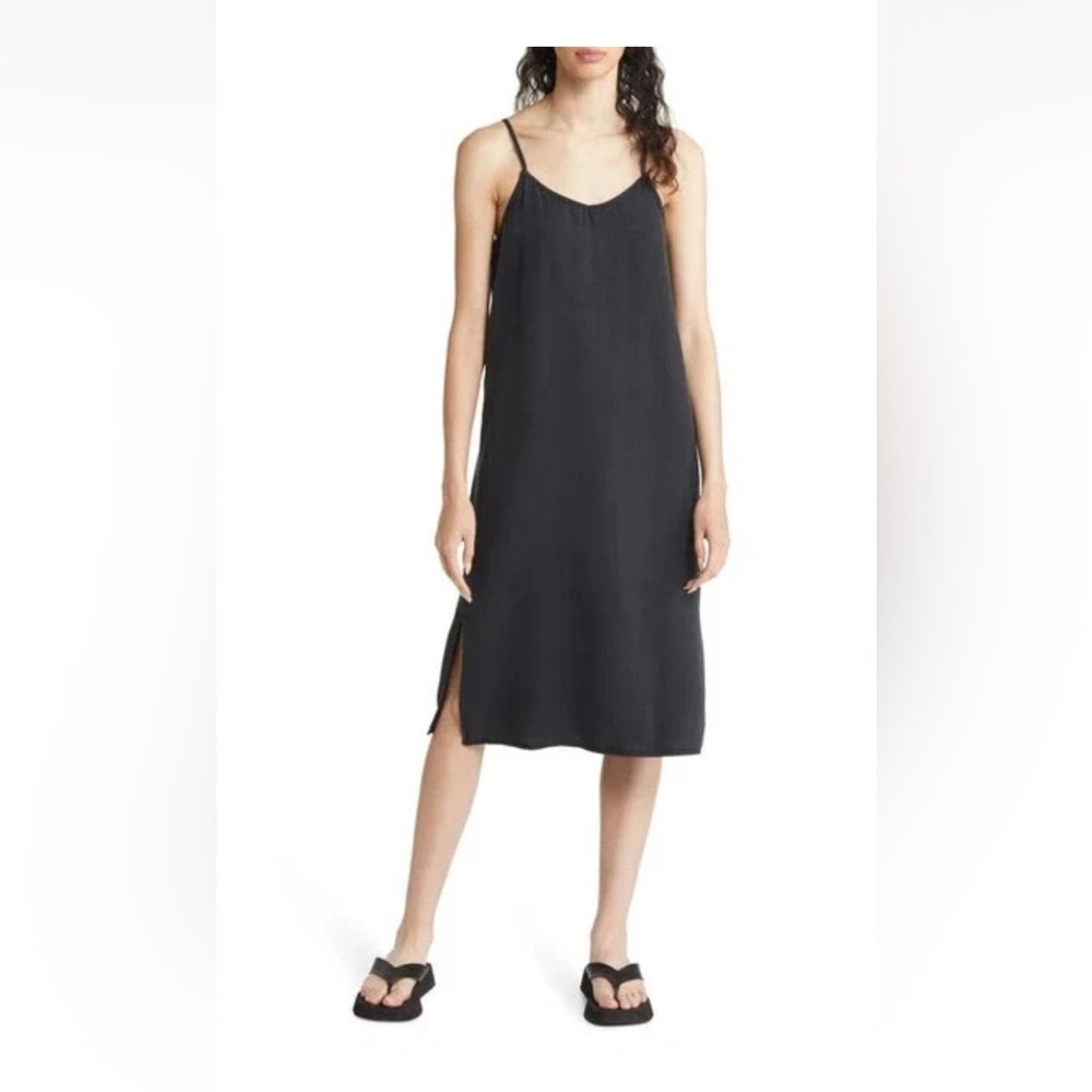 Thread and Supply Carmel slip dress in black medium
